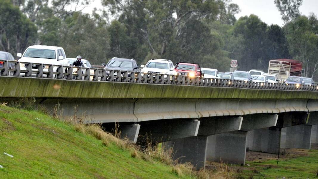 Transport for NSW's submissions report, released this week, details feedback from the Wagga community about upgrades planned at the Old Narrandera Road and Travers Street intersections with the Gobba bridge. Picture from file