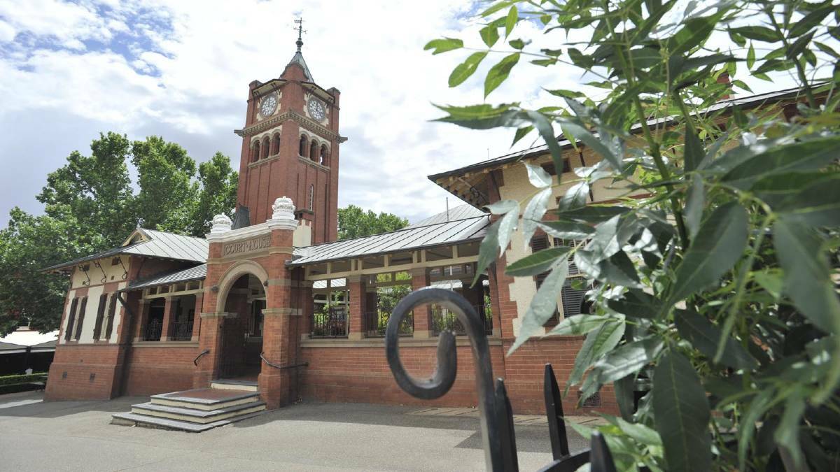 A Mount Austin man has pleaded guilty to a string of charges in the Wagga Local Court after a crime spree across town last October. File picture