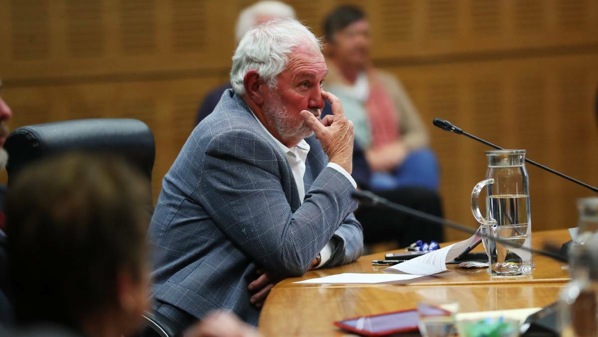 Wagga councillor Rod Kendall has been suspended for a month after breaching the council code of conduct. File picture