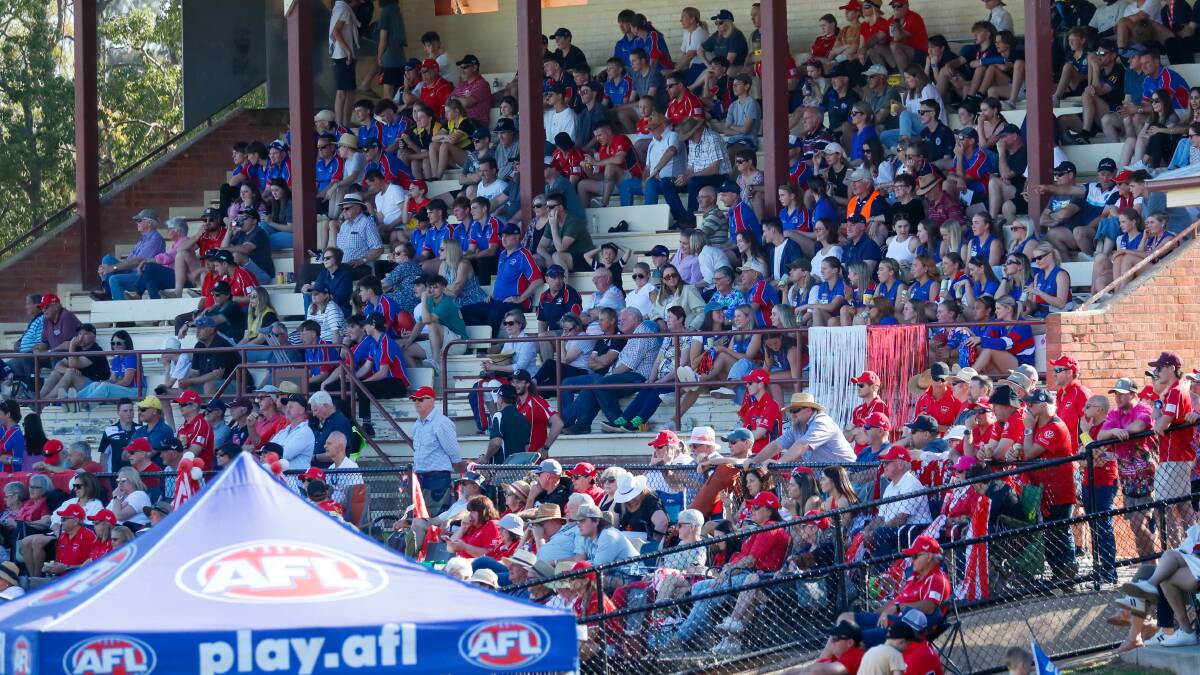 Crowds fill the grandstand at Narrandera Sportsground during the 2023 men's grand finals. Picture by Les Smith