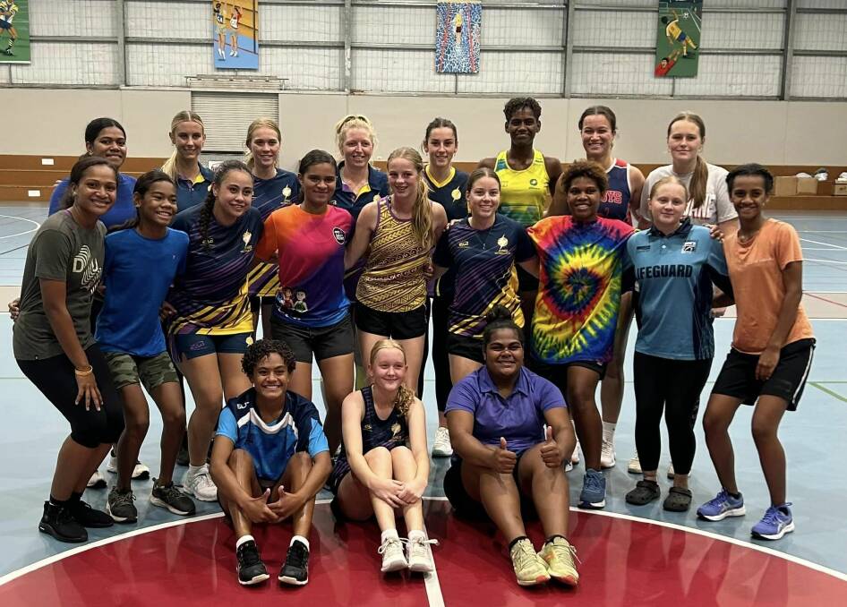 Fijian netball exchange players with Junee players on their first night. Picture supplied