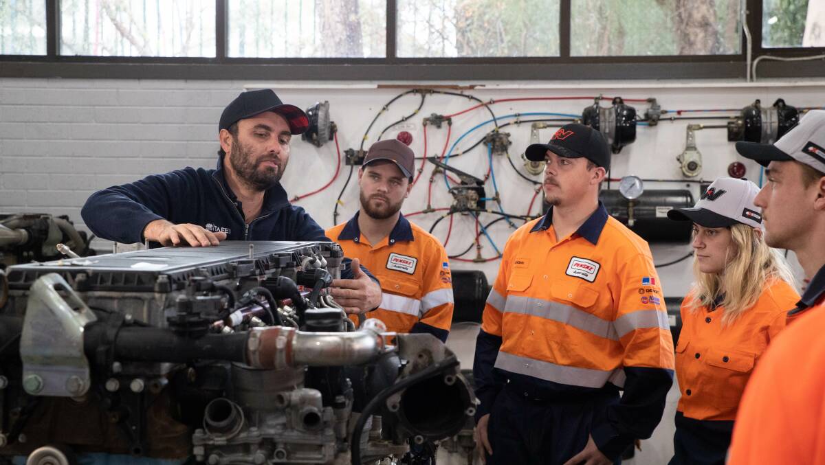 TAFE NSW teacher Justin Haddrill with heavy vehicle apprentices at the Wagga campus where a new course is being delivered as a result of a partnership with Penske Australia. Picture by Madeline Begley