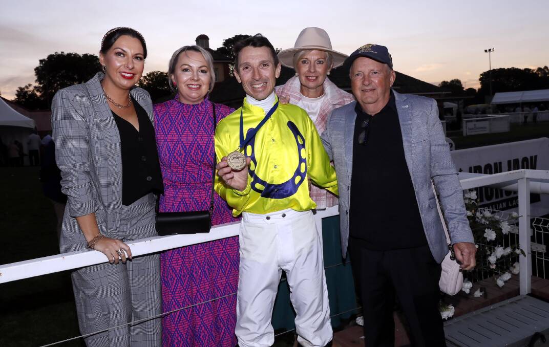 Tye Angland Medallist, Danny Beasley, with sisters Amy and Renee and parents Judy and Bob at Murrumbidgee Turf Club on Friday. Picture by Les Smith