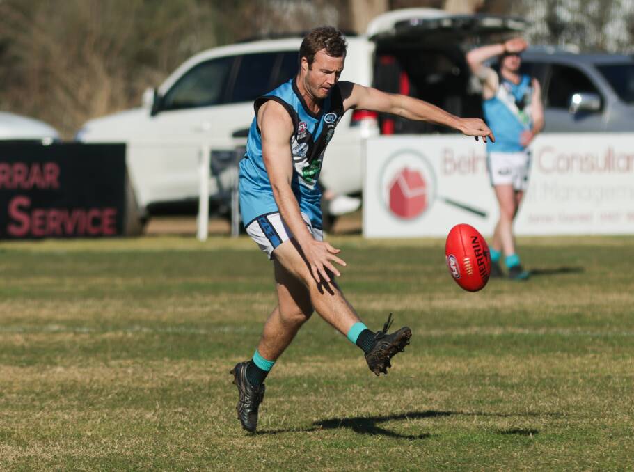 Former coach Josh Avis in action for Northern Jets against Marrar on Saturday. Picture by Tom Dennis