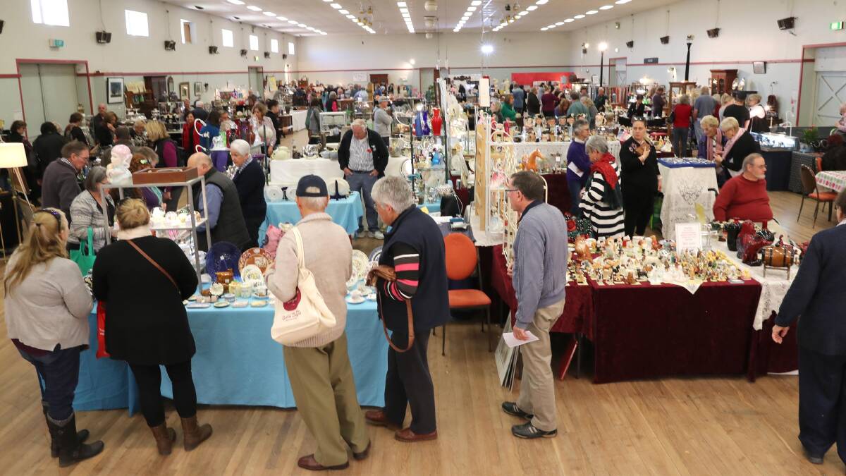 Wagga Antiques and Collectables Fair offers items to please any