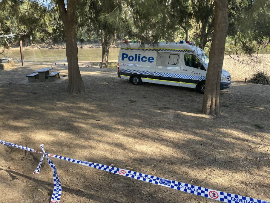Police at Wagga Beach on Wednesday morning. Picture by Taylor Dodge
