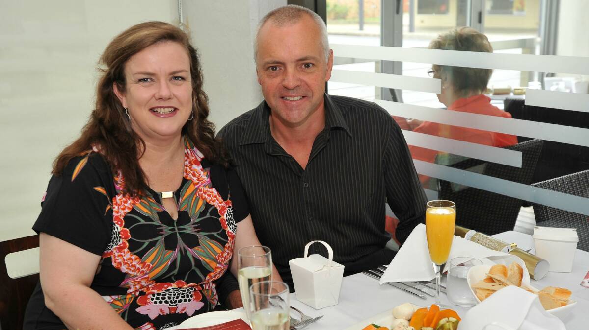Lunch provides cheer, without the stress The Daily Advertiser Wagga